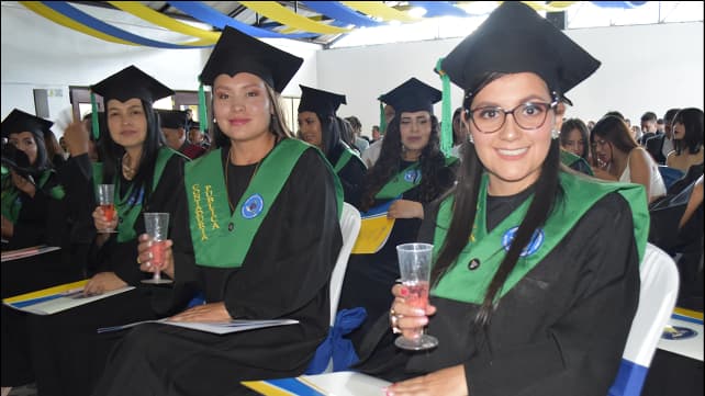 GRADUADOS1